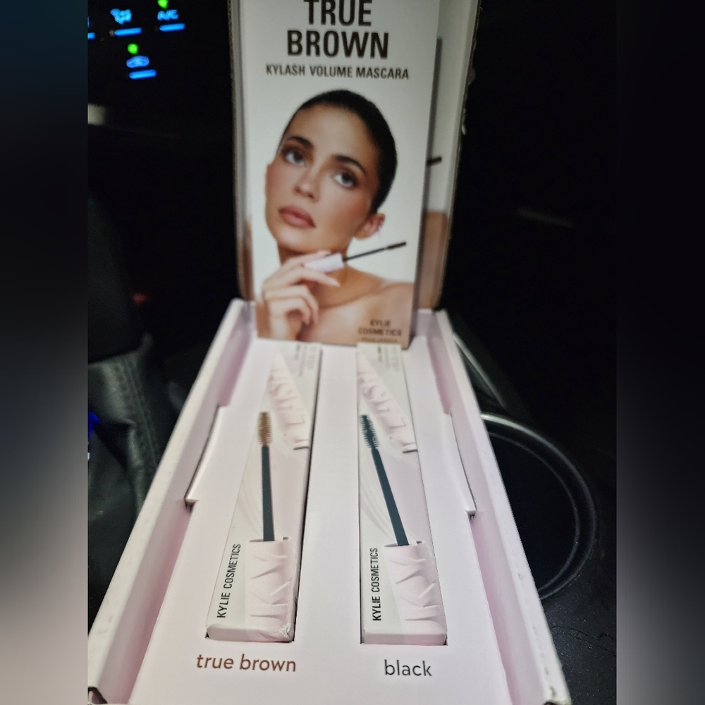 Kylie Cosmetics Kylash Mascara Duo - Black and Brown